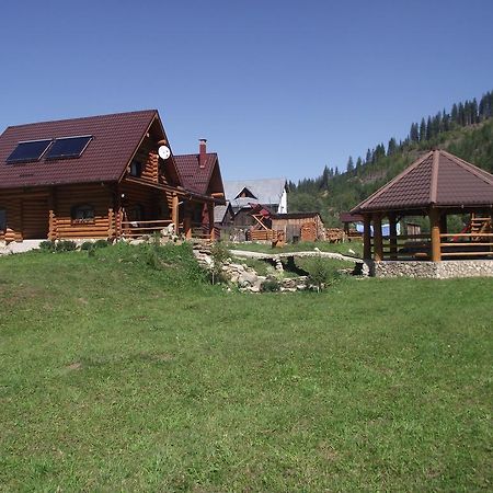 Cabana Piatra Runcului วาตรา โมลโดวิเซ ภายนอก รูปภาพ