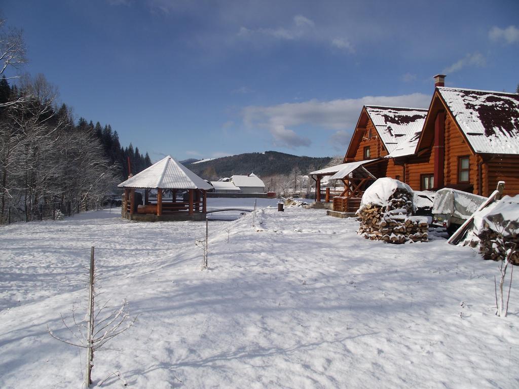 Cabana Piatra Runcului วาตรา โมลโดวิเซ ภายนอก รูปภาพ