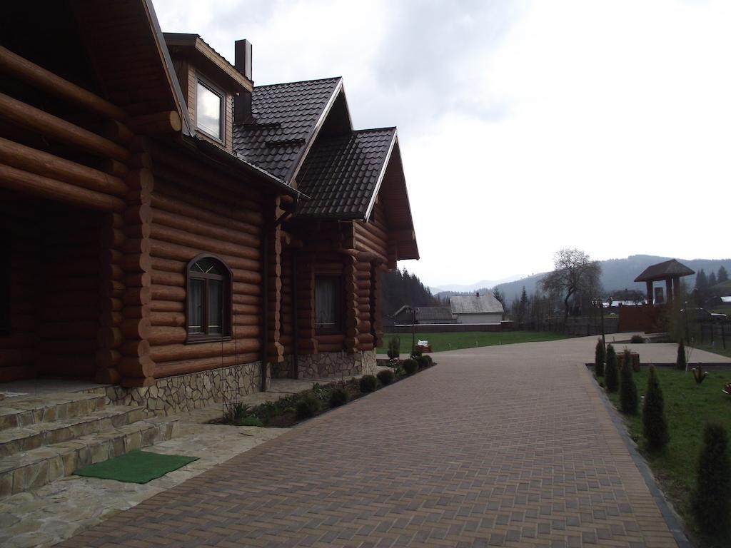 Cabana Piatra Runcului วาตรา โมลโดวิเซ ภายนอก รูปภาพ