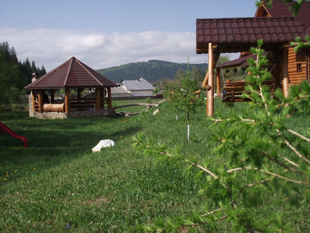 Cabana Piatra Runcului วาตรา โมลโดวิเซ ภายนอก รูปภาพ